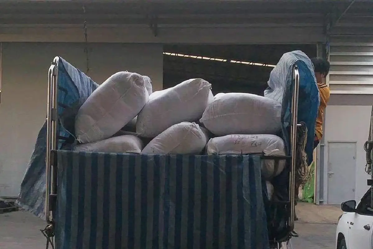 มาดามแป้ง ส่งผ้าห่ม 6,000 ผืน ช่วยผู้อพยพจากเหตุปะทะชายแดน