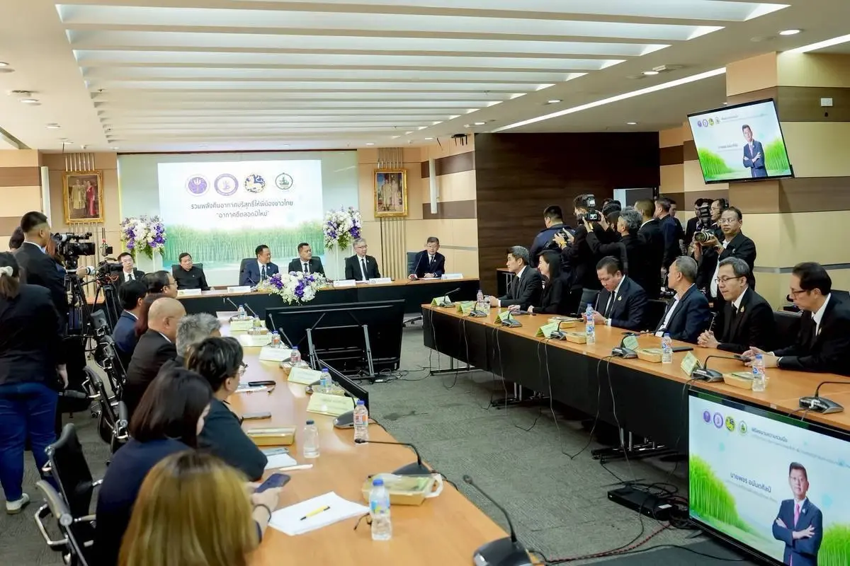 'อนุทิน' ผนึก 4 กระทรวง ใช้ดาวเทียม-AIดัน 'ตัดอ้อยสด 100%' สกัด PM2.5