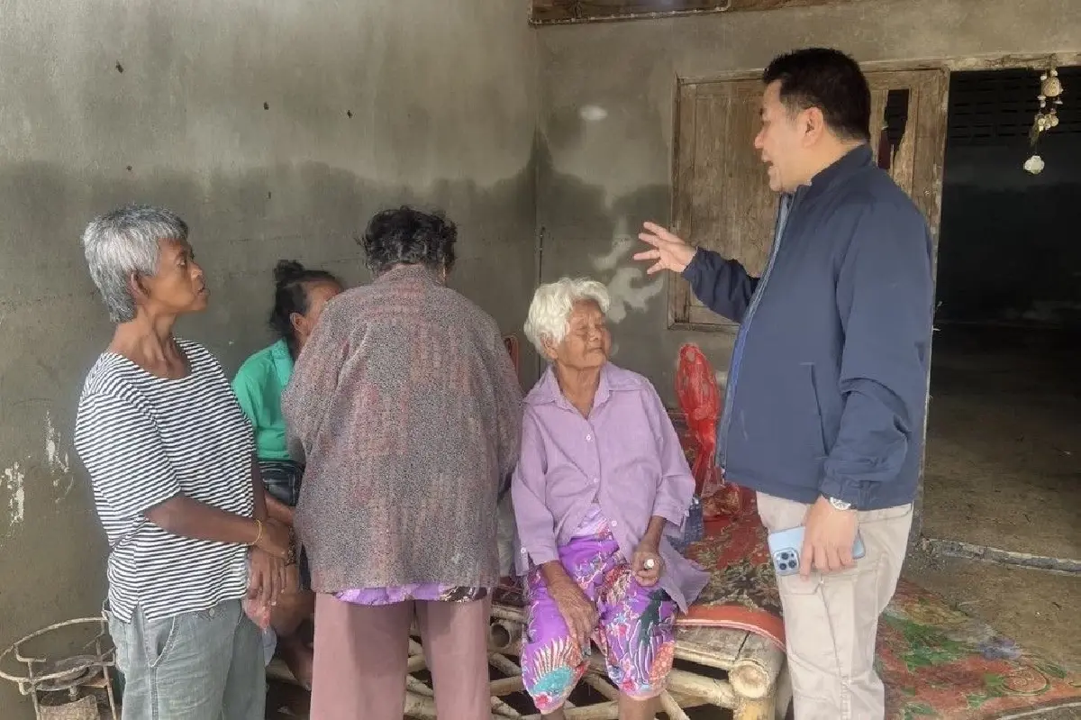 'ทินกร' จับมือ อาชีวะ ตั้งศูนย์ซ่อมสร้าง ช่วยชาวหาดใหญ่หลังน้ำลด