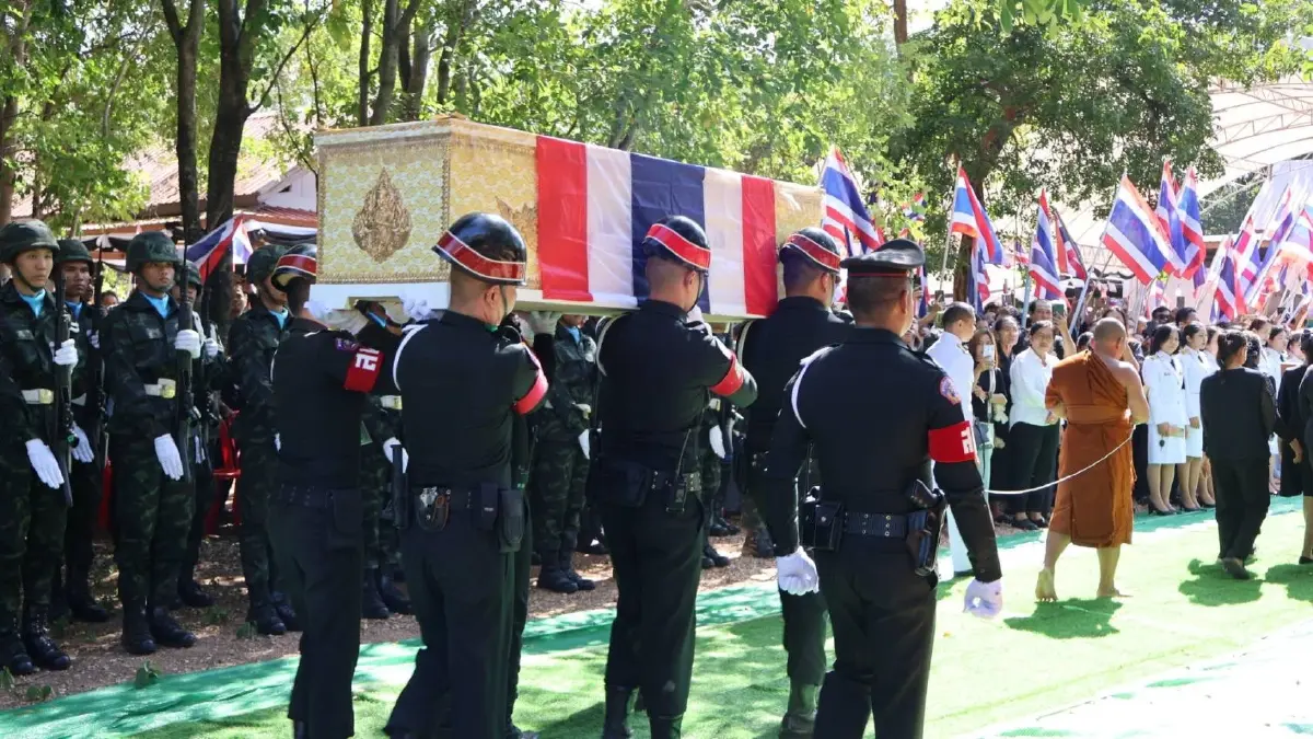 สมเกียรติทหารกล้า! ส่งร่าง 'ส.อ.กัมปนาท ทองแสง' กลับสู่มาตุภูมิ จ.ชัยภูมิ