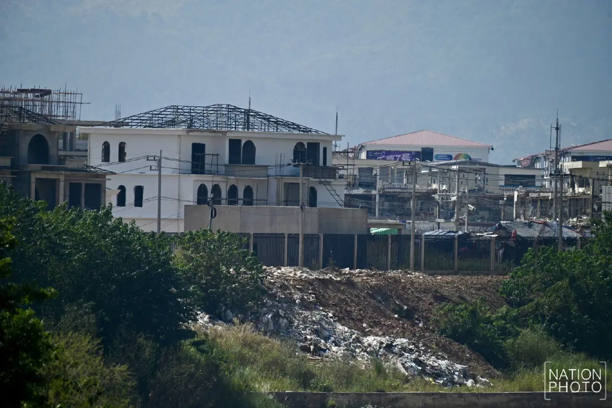 โดนแล้ว เปิดภาพซาก 'เคเคปาร์ค' ฐานทัพแก๊งคอลเซ็นเตอร์ ถูกถล่มยับ