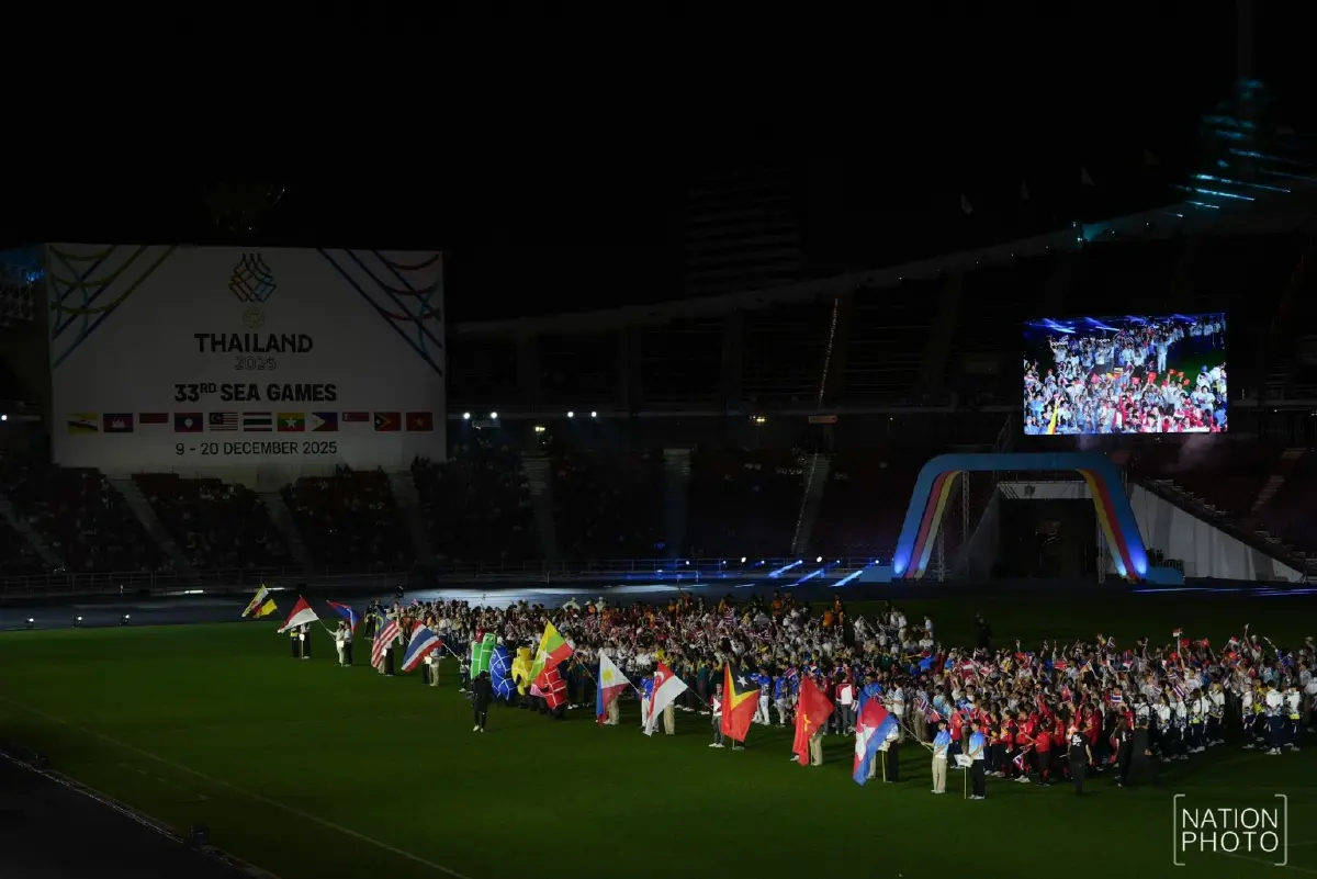 ชมภาพ พิธีปิดซีเกมส์ 2025 ไทยครองเจ้าเหรียญทอง - มาเลเซียรับไม้ต่อเจ้าภาพปี 2027