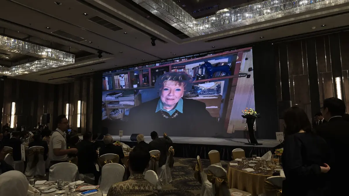 พระราชทานรางวัล ‘ซีไรต์’ ปี 67-68 นักเขียน 14 คนจาก 8 ประเทศ