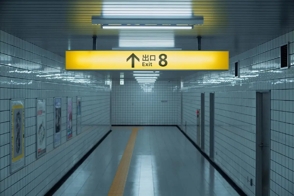 ‘Exit 8’ เมื่อชีวิตเป็นดั่งเกมที่ ‘ติดลูป’ วนเวียนหาทางออกไม่เจอ