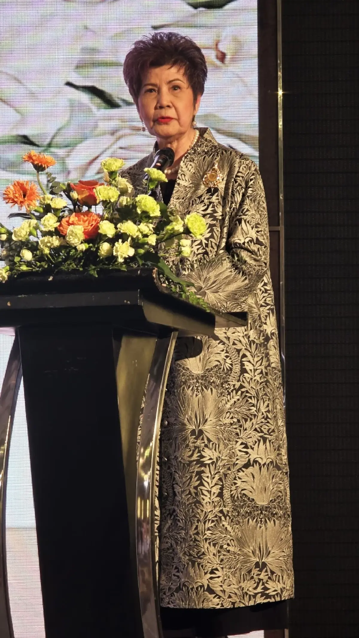 พระราชทานรางวัล ‘ซีไรต์’ ปี 67-68 นักเขียน 14 คนจาก 8 ประเทศ