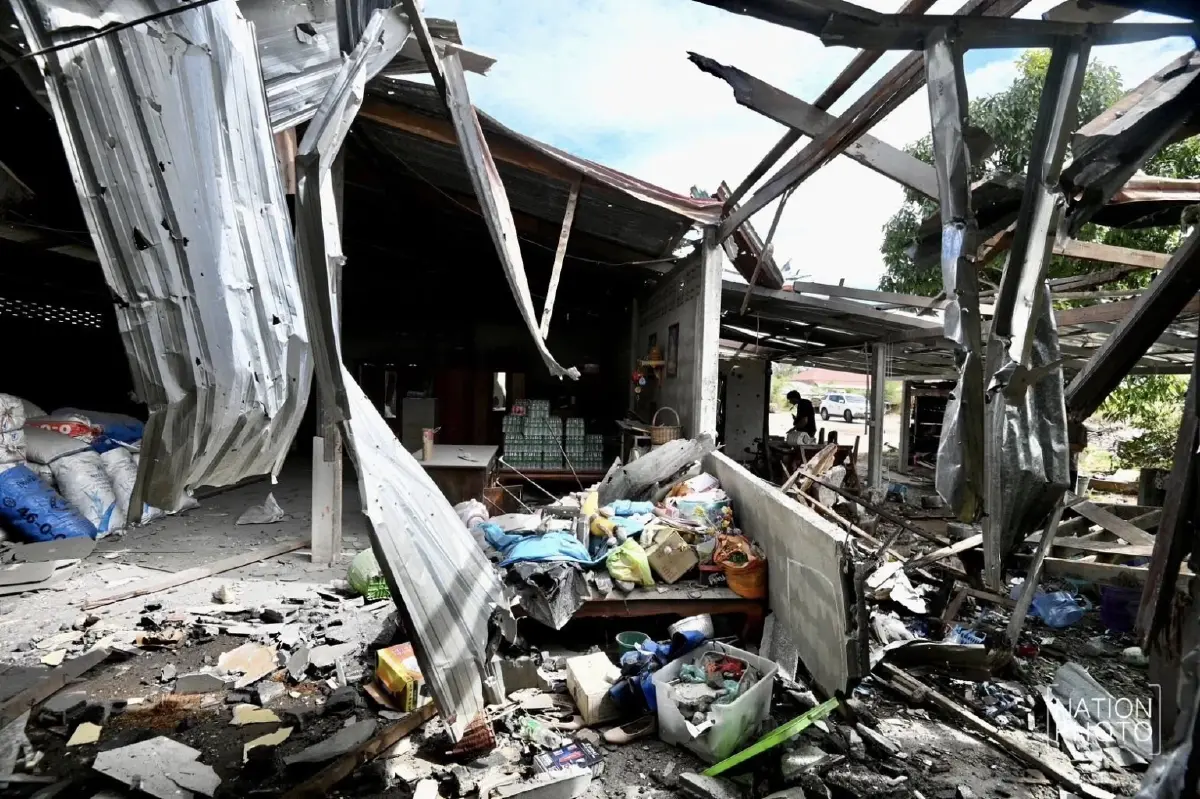 ด่วน! กัมพูชาระดมยิง BM-21 ถล่ม พนมดงรัก กระสุนตกใส่บ้านพัง 1 หลัง