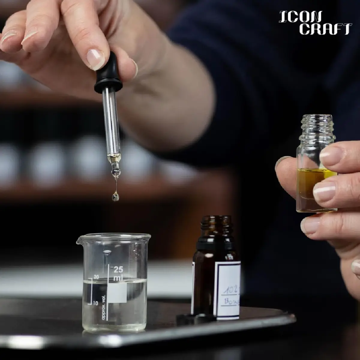 ทายาทรุ่น 4 'น้ำอบปรุงเจ้าคุณ' สู่แบรนด์น้ำหอม 'SIAM1928'