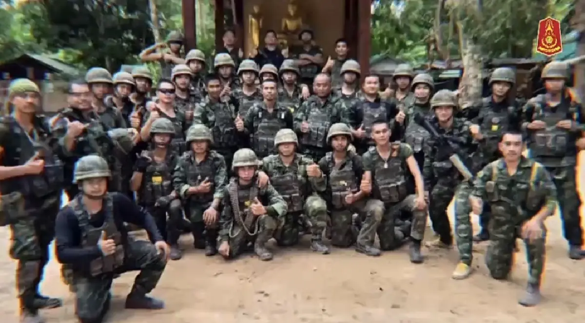 2 ชีวิตแลกอธิปไตย  ทภ.2 สดุดีวีรกรรม'จ่าเริง-พลทหารวุ้นเส้น' บุกยึดเนิน350