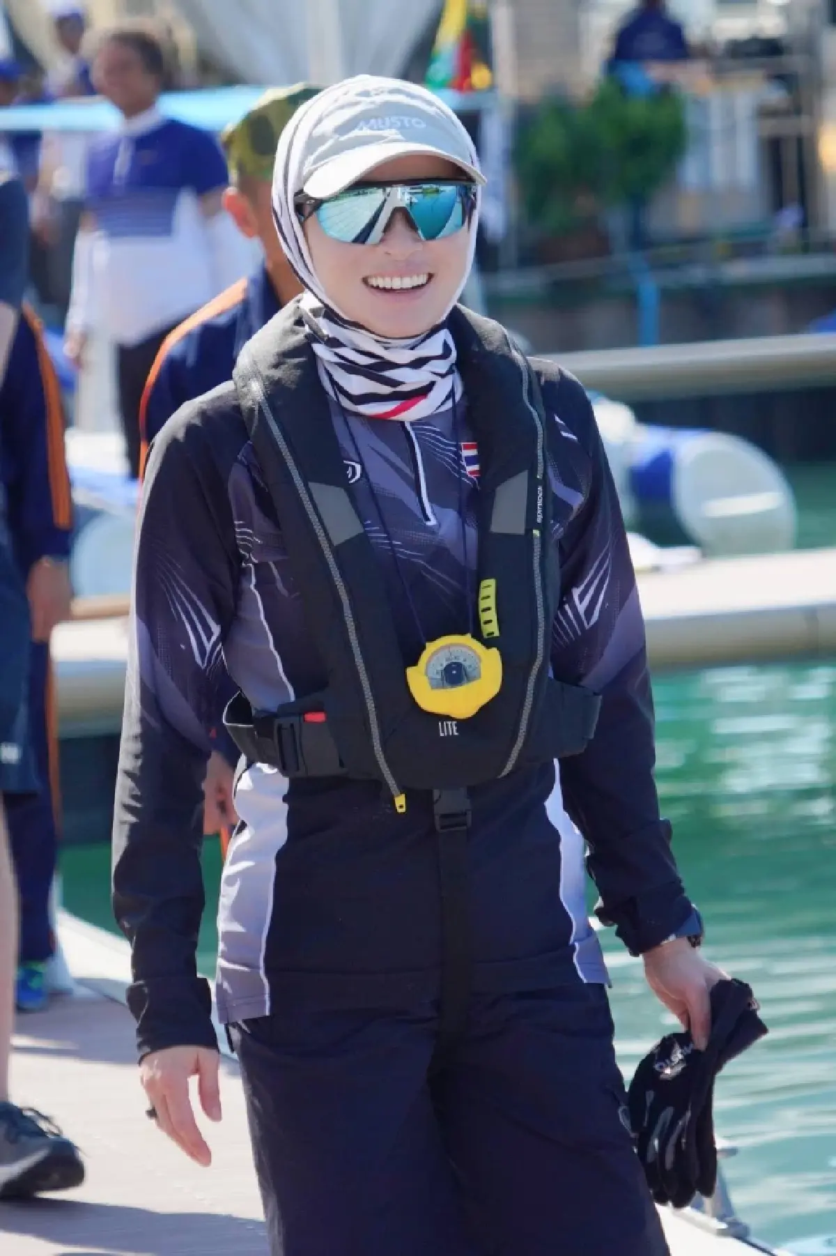 พระราชินี วางกลยุทธ์เฉียบ พาเรือใบไทยขึ้นที่ 1 ลุ้นชิงทองพรุ่งนี้