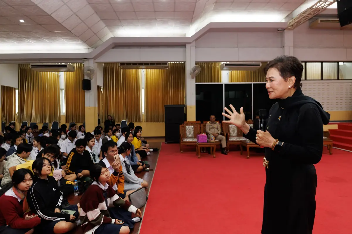 ยกระดับความคิด พลิกชีวิตด้วยการเรียนรู้ กับ คุณหญิงCoding