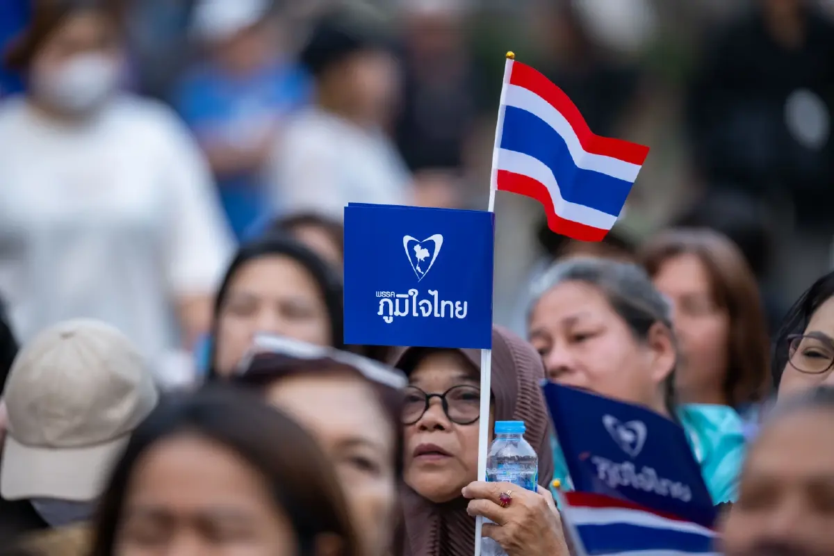 'อนุทิน' ลั่นไม่ใช่ 'หลานอังเคิล' พร้อมทำตาม 4 คำสั่งประชาชน ป้องอธิปไตย-สถาบัน-แก้ศก.