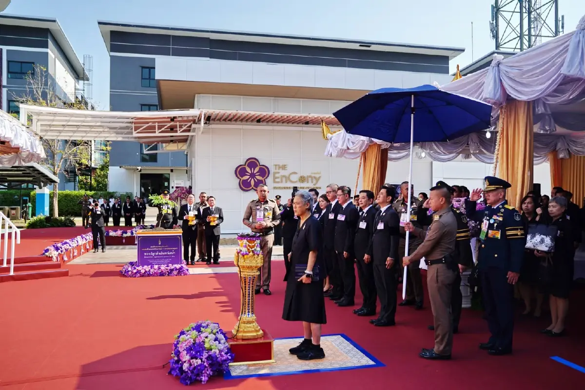 สมเด็จพระกนิษฐาธิราชเจ้าฯ พระราชทานปริญญาบัตรแก่ผู้สำเร็จการศึกษาสถาบันวิทยสิริเมธี