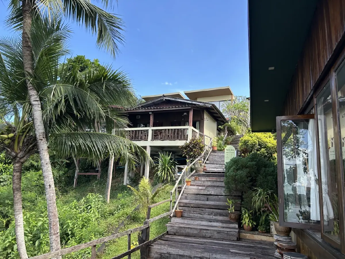 ชวนเที่ยว 'สังขละบุรี' เมืองสามหมอก ดินแดนสามวัฒนธรรม