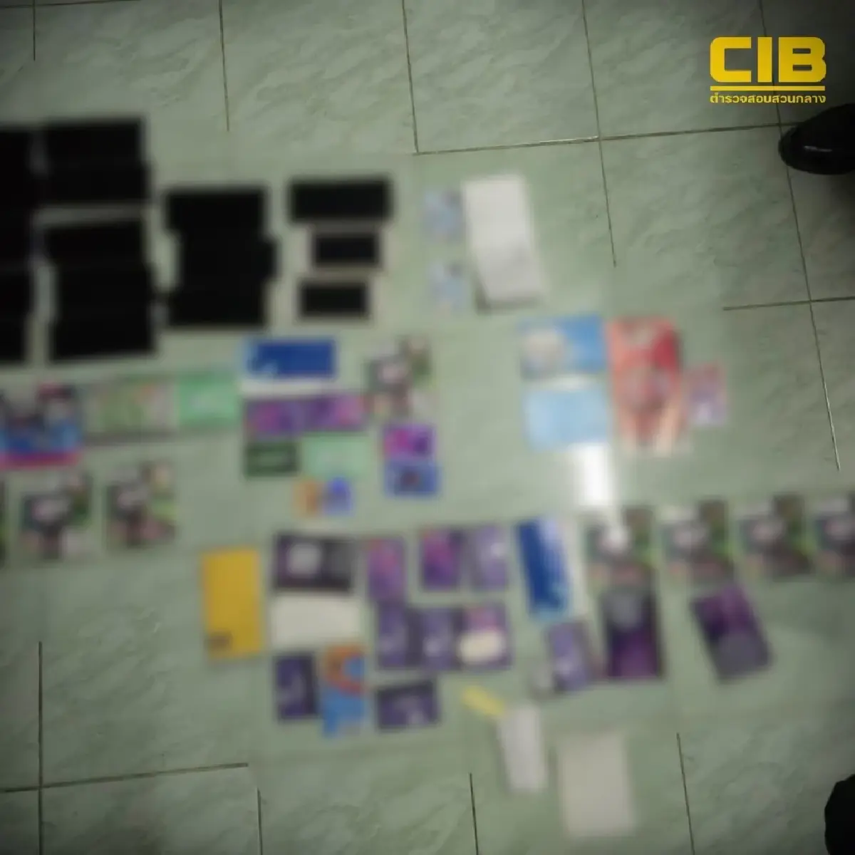 สาวธนาคาร ว่าที่ ร.ต. หญิง ร่วมแก๊งเปิดบัญชีม้า บุกจับ 4 ที่ชลบุรี