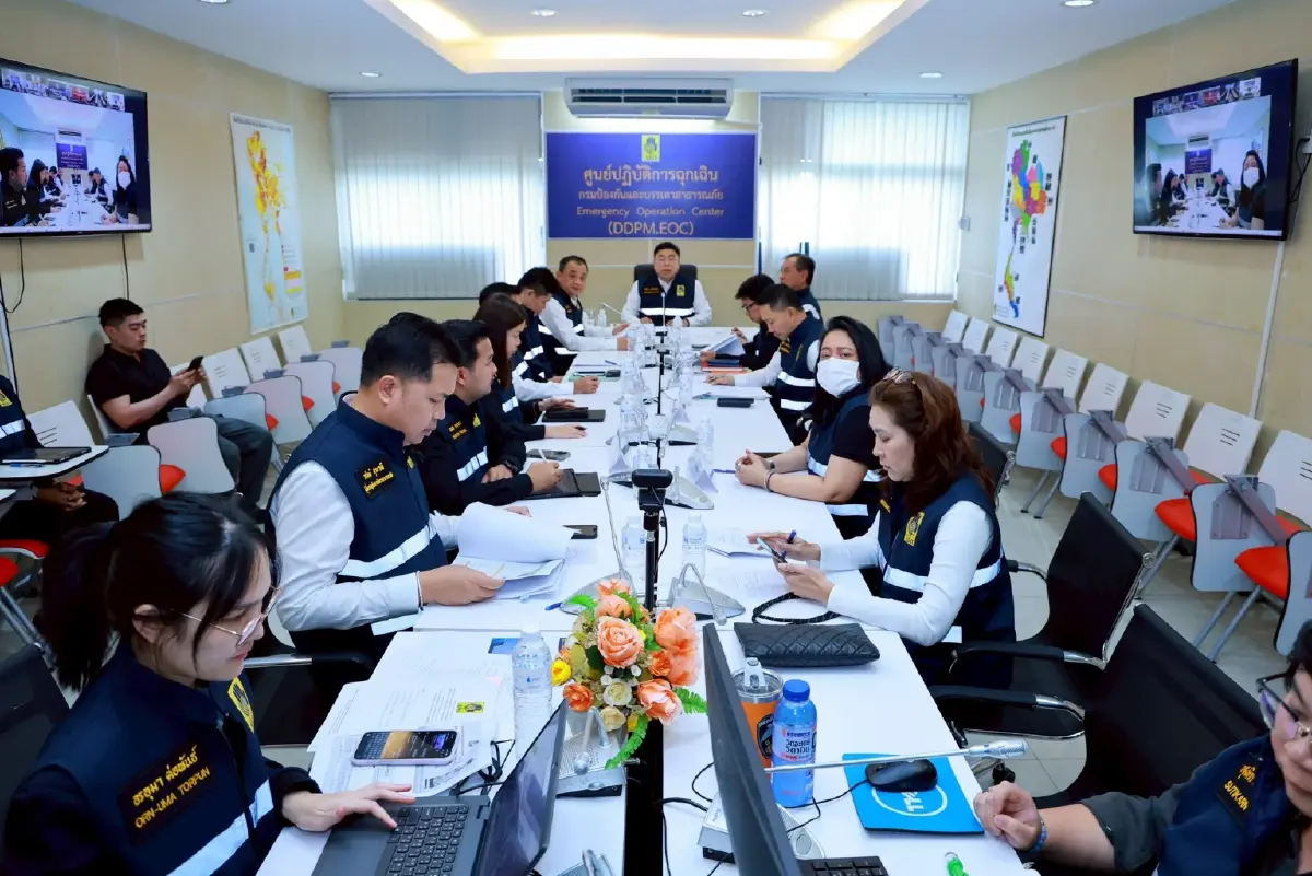 เตือนทั่วไทย 'ฝุ่น PM2.5' พุ่งสูง ปภ. เร่งประสานจังหวัดยกระดับคุมเข้ม 'งดเผา'