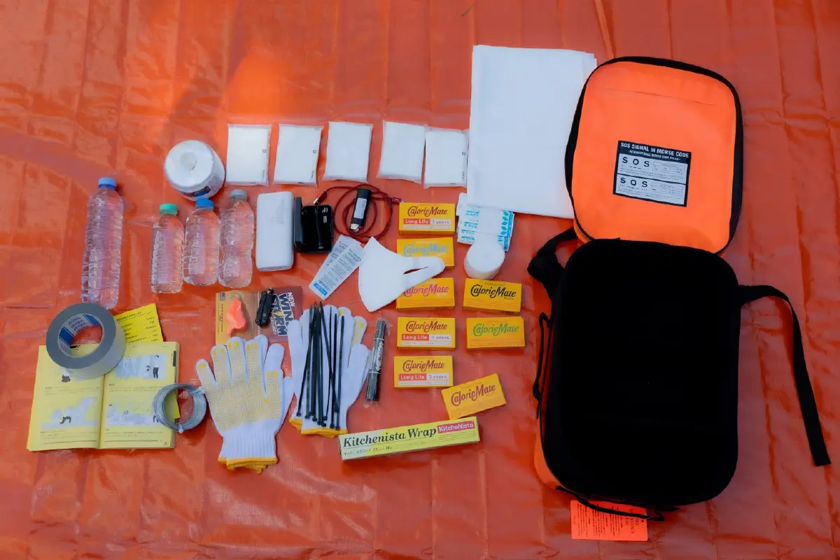 ทฤษฎีแห่งความสุข : สุข…รับมือกับวิกฤติ โดย ธันย่า - ธันยลักษณ์ พรหมมณี