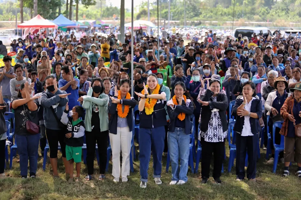 'ชาดา-ซาบีดา' ลุยพิษณุโลก ปลุกพลังคนสองแควเขต 4 ปักธงน้ำเงิน ภท.