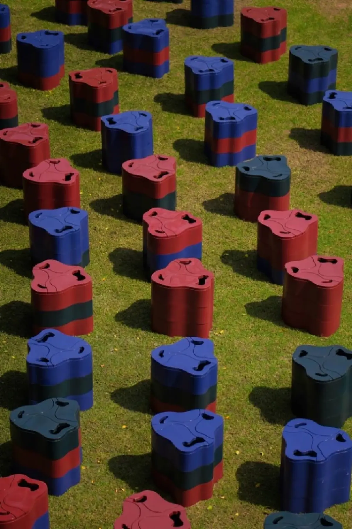 แสนสิริ X PIPATCHARA เปลี่ยนขยะแหอวนเป็นประติมากรรมกลางแจ้ง