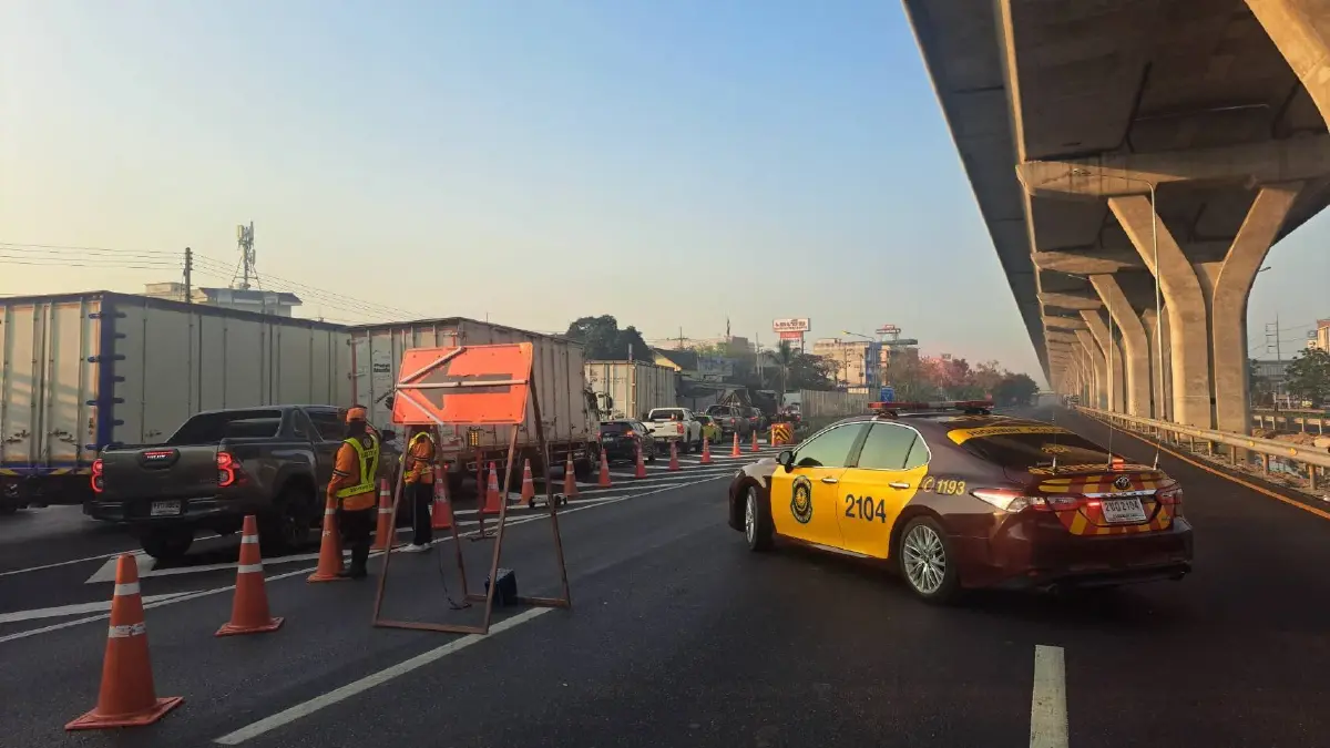 ด่วน! รถติดมากแล้ว จุดเครนถล่มถนนพระราม 2 ดูทางเลี่ยง มีปิดถนน