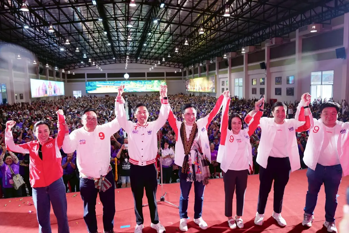‘เพื่อไทย‘ ปราศรัย จ.เชียงราย โต้ ‘อนุทิน’ ท้าดีเบตก่อนเลือกตั้ง