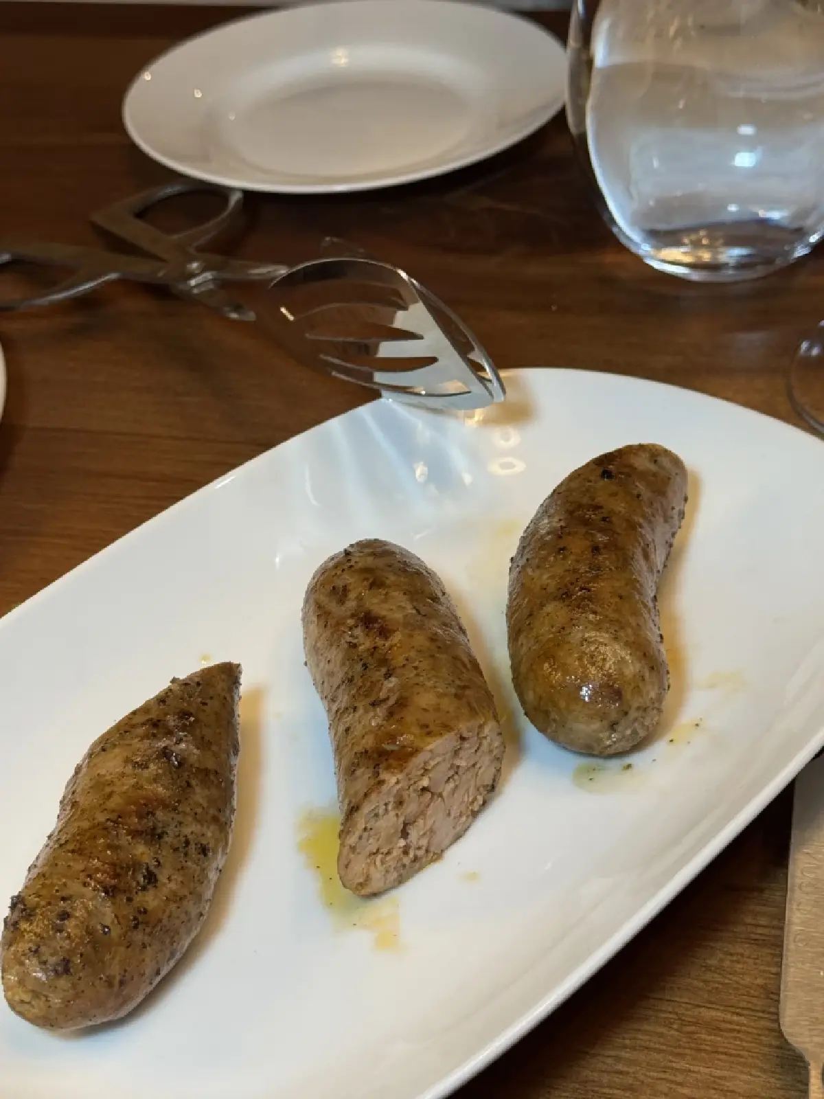 Quilombo สเต็กเฮาส์อาร์เจนตินาแท้ ในปราสาทหินกลางทองหล่อ