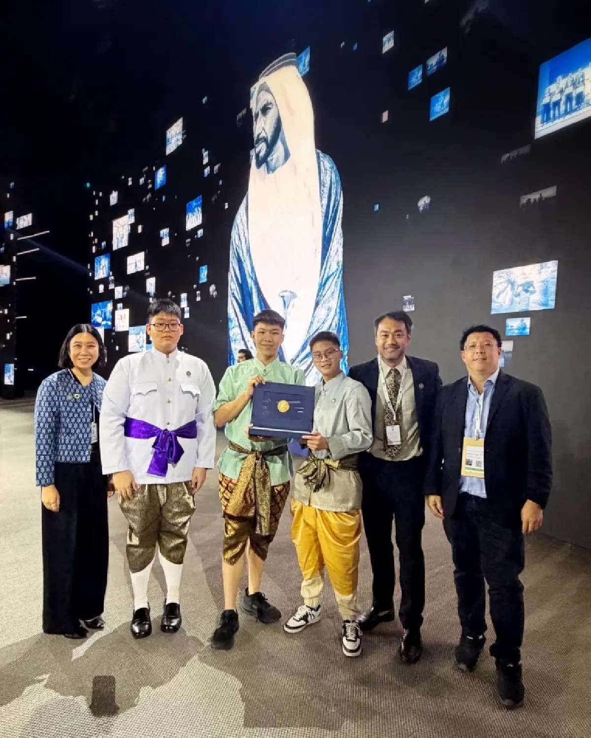 'สิทธิ์ศกร จันทร์ตระกูล' นำทีมคว้ารางวัล Zayed Sustainability Prize 2026 ข้าวคาร์บอนต่ำ