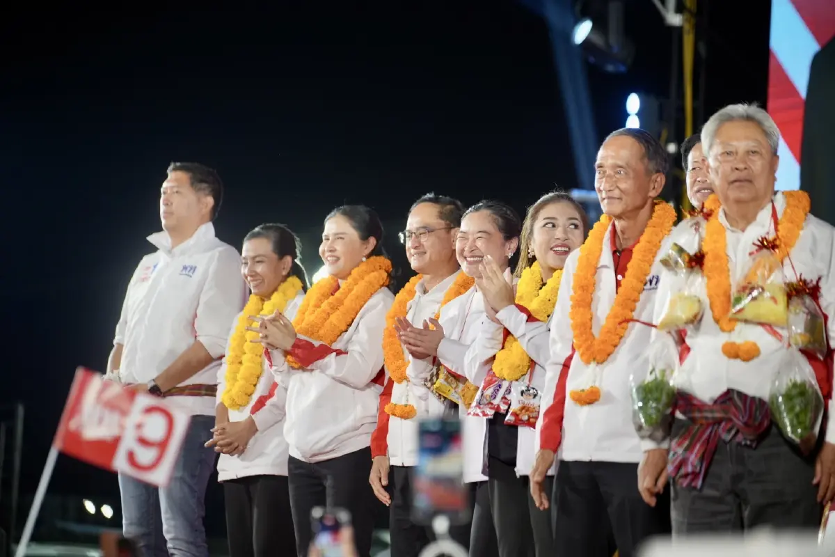 พท.ปราศรัยโคราชโชว์ไทม์ไลน์นโยบายทำทันที หาก ’ยศชนัน‘เป็นนายกฯ