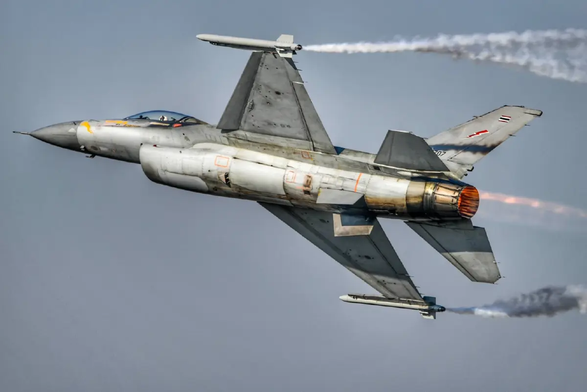 สะเทือนน่านฟ้า! ทัพอากาศ จัดเต็มวันเด็ก 69 ส่ง F-16 คำรามดอนเมือง