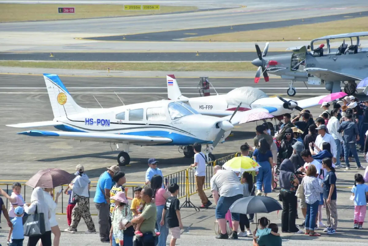 เที่ยววันเด็ก 2569 กองบิน 41 ขนเครื่องบินโชว์แสนยานุภาพ แจกของขวัญ