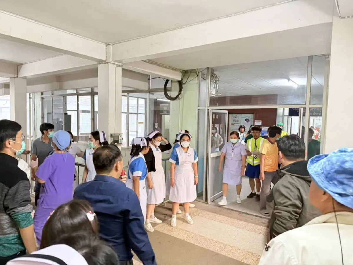 ไฟไหม้ชั้น 2 รพ.แพร่ สั่งอพยพผู้ป่วยด่วน กอ.ปภ.เฝ้าระวังใกล้ชิด