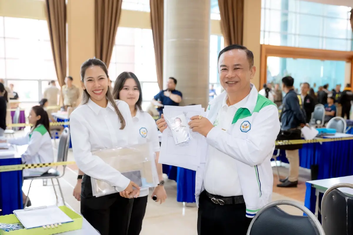 ‘ศึกสามเส้า’ เมืองร้อยเกาะ  ‘ภท.VSกธ.’ -ปชป.ล้างตา ฝ่า‘แลนด์ไถล’