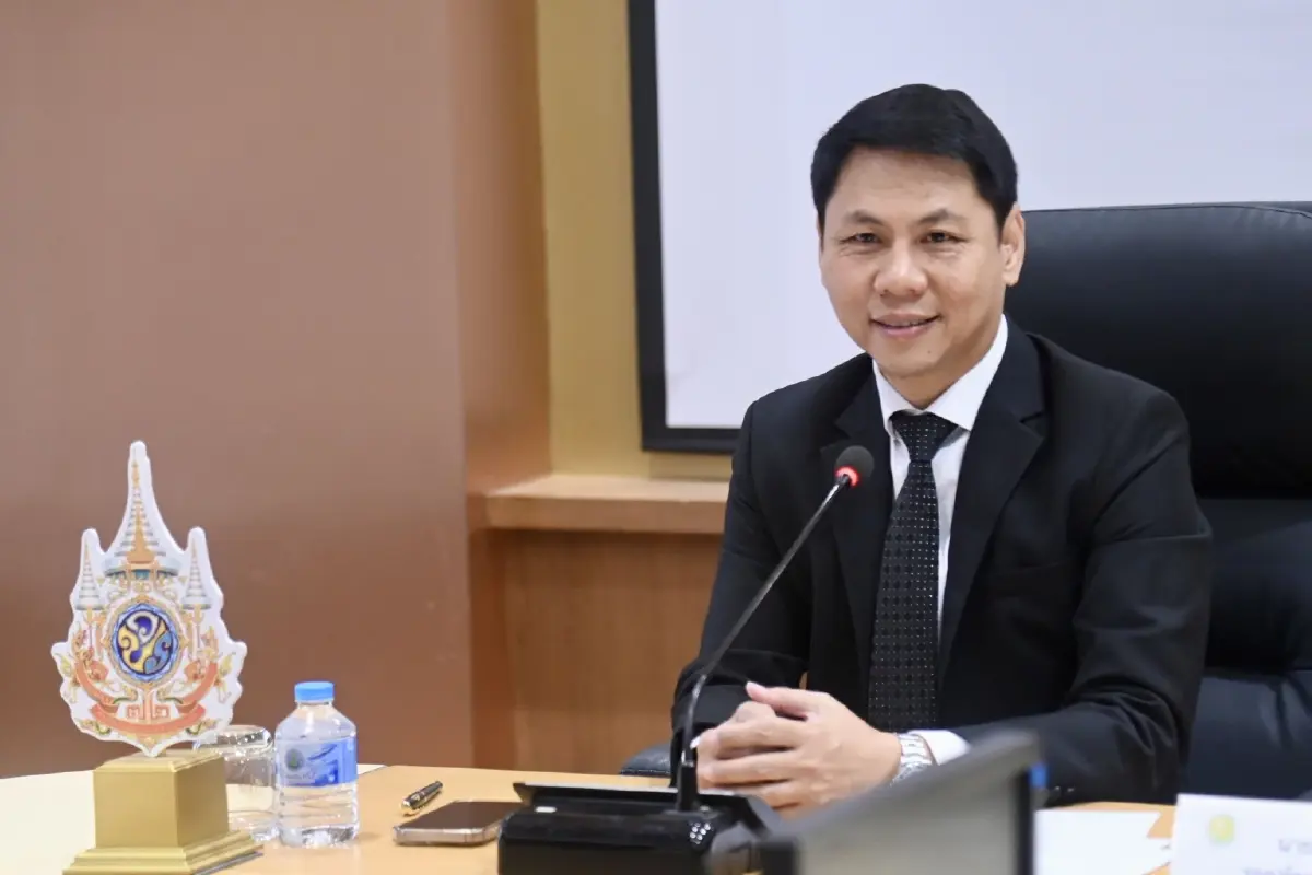 เกษตรฯ เร่งช่วย ชาวสวนมะพร้าว  ประจวบคีรีขันธ์  ผลผลิตลด 20 %