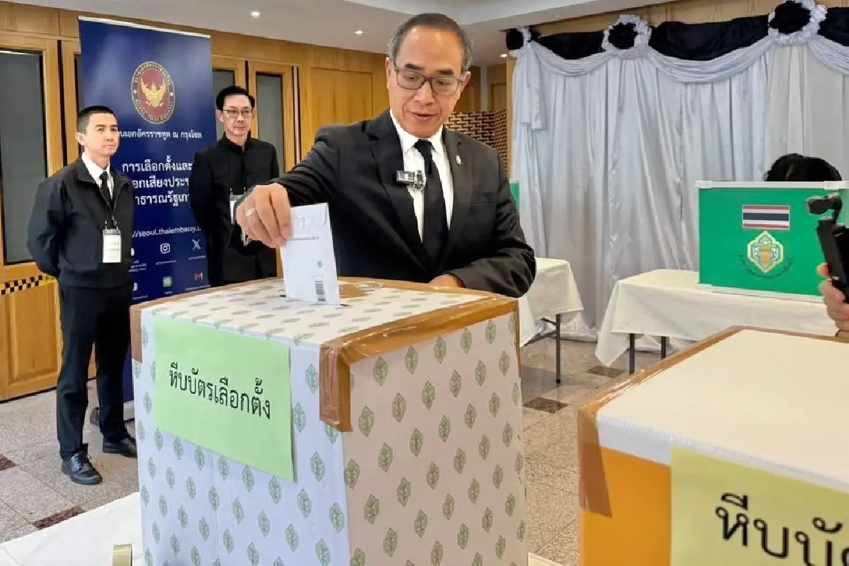 ‘คนไทยใช้สิทธิ์’ คึกคัก เลือกตั้งนอกราชอาณาจักร ปี2569