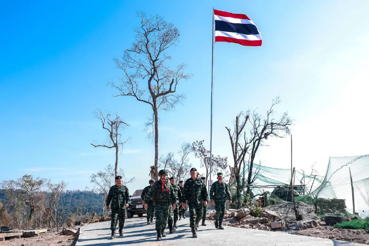 ผบ.ทบ.เยี่ยมชายแดนอีสานใต้ เข้มความมั่นคงทุกมิติ ป้องอธิปไตย
