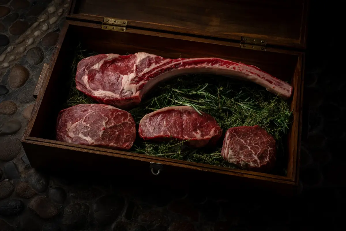 Quilombo สเต็กเฮาส์อาร์เจนตินาแท้ ในปราสาทหินกลางทองหล่อ