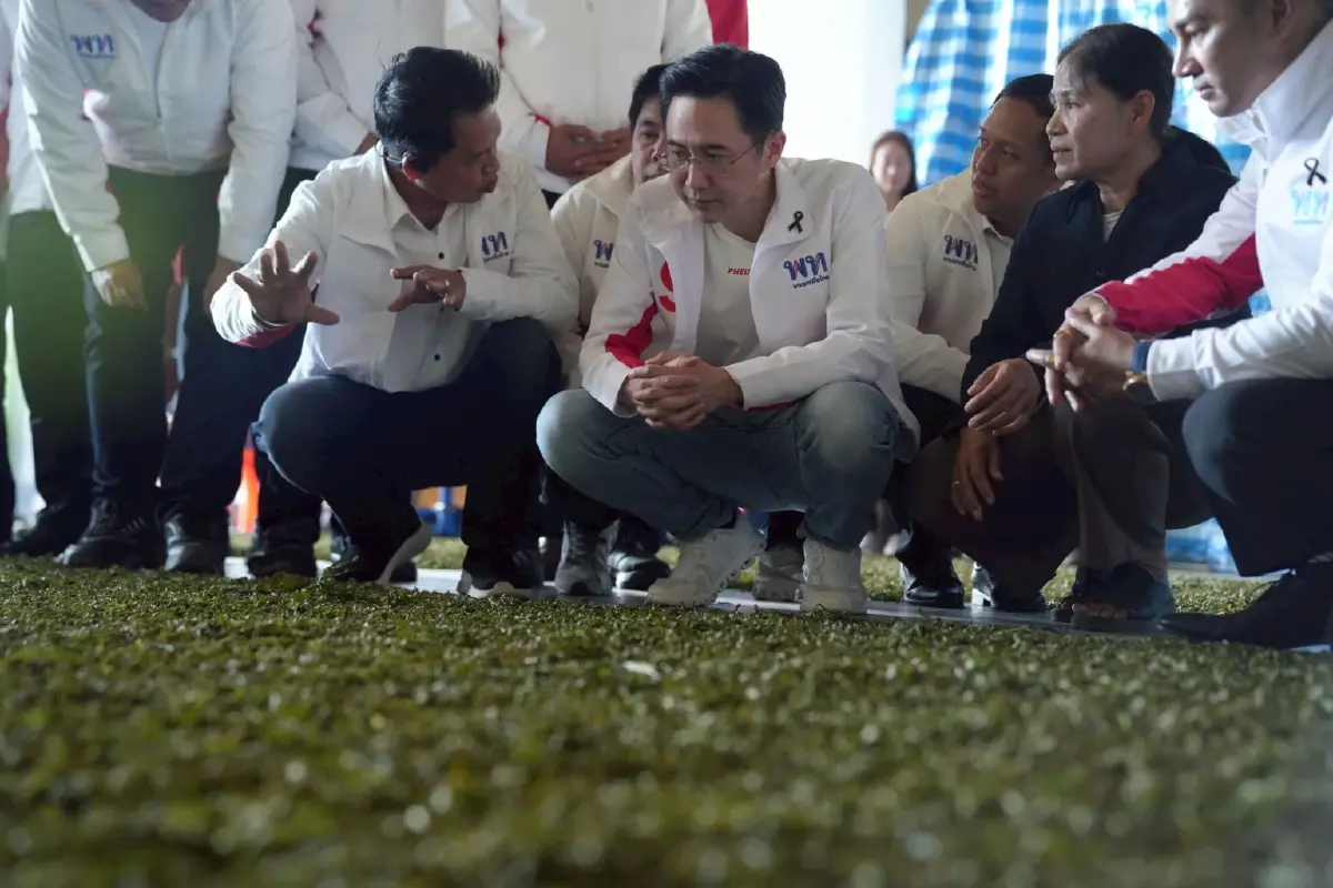 ‘ยศชนัน’ นำ พท.ฟังปัญหาเกษตรกร ชูปราบยาเสพติดให้หมดแผ่นดิน