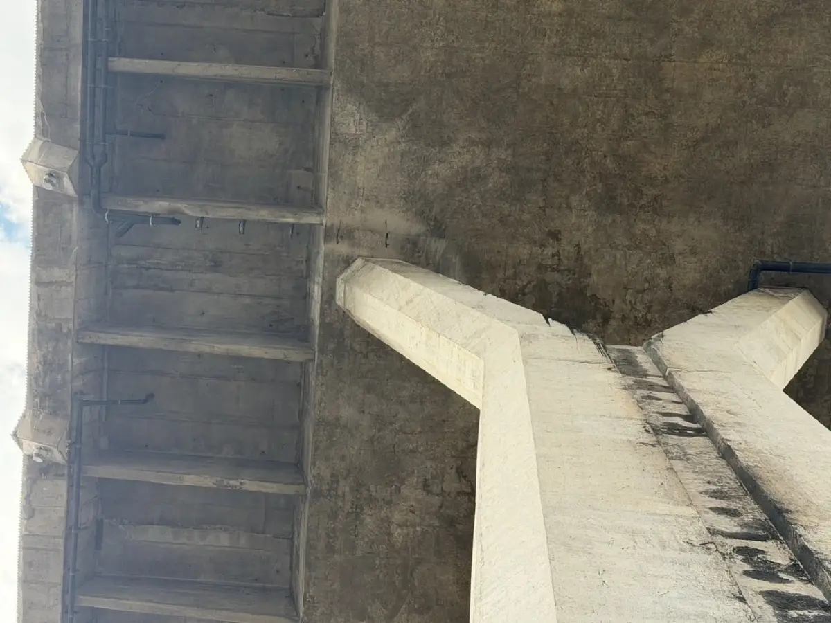 กรมทางหลวงชนบท แจงปมไฟไหม้ตอม่อสะพานภูมิพล ยันไม่กระทบโครงสร้าง