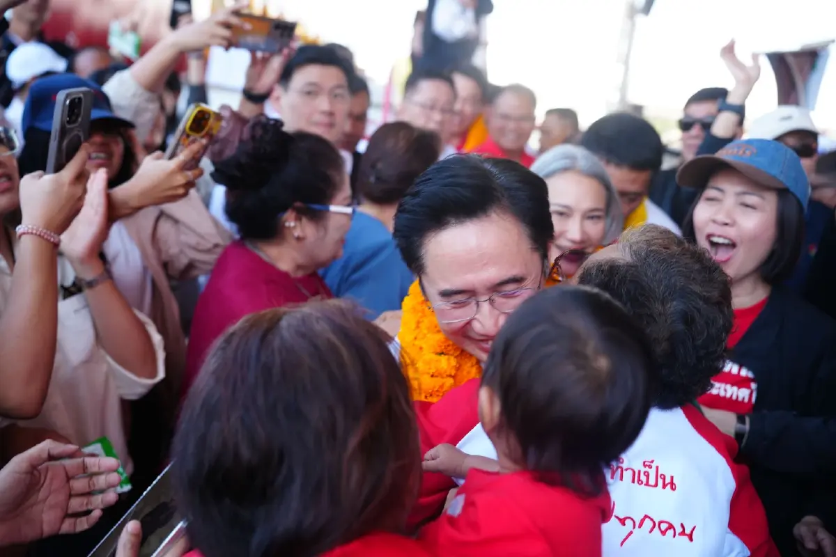 ‘ยศชนัน’ ปราศรัย ‘ชัยภูมิ’ เพื่อไทยยกจังหวัด ลั่นทุนเทาออกไป