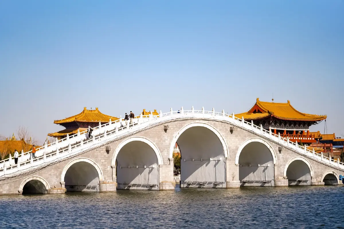 ‘พิพิธภัณฑ์รถไฟฟ้า-เมืองโบราณราชวงศ์ซ่ง’ ที่นี่ ‘เจิ้งโจว’