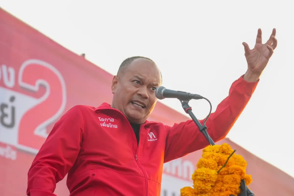 ‘เพื่อไทย‘ ปราศรัย ’แม่จัน จ.เชียงราย‘ โต้ ‘อนุทิน’  รัฐบาลหนูทดลอง