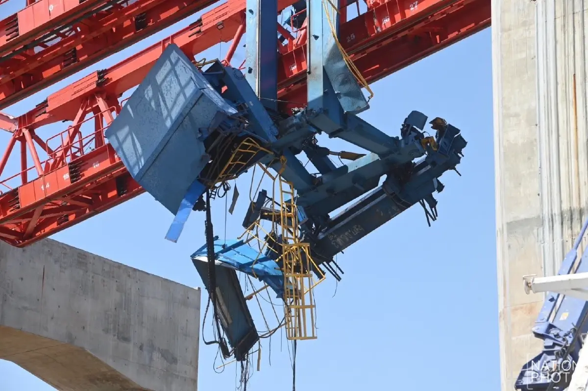 สรุปยอด เครนถล่มทับรถไฟสีคิ้ว ดับ 32 ศพ - ปิดศูนย์ปฏิบัติการฯ ค้นหา