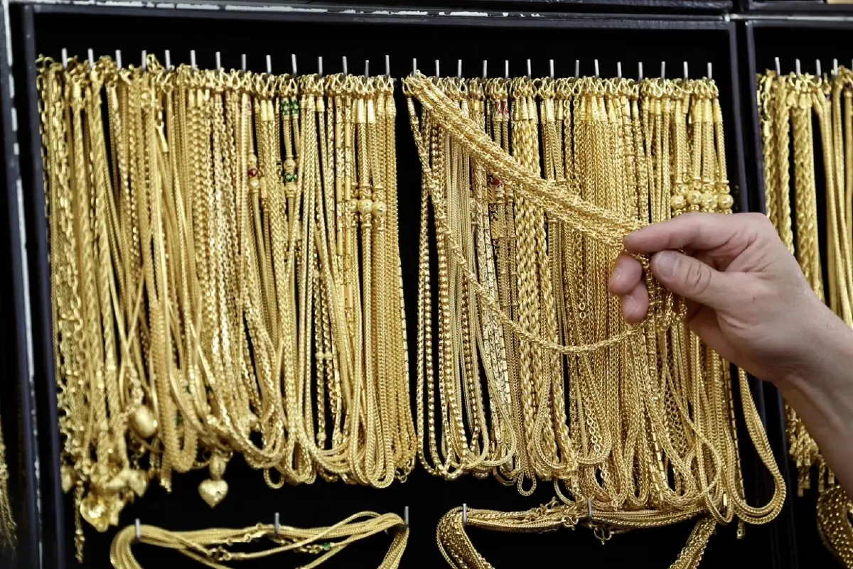 ราคาทองคำวันนี้ 24 ม.ค.69 ทองขึ้นอีก +500 ทองใกล้ทะลุบาทละ 74,000