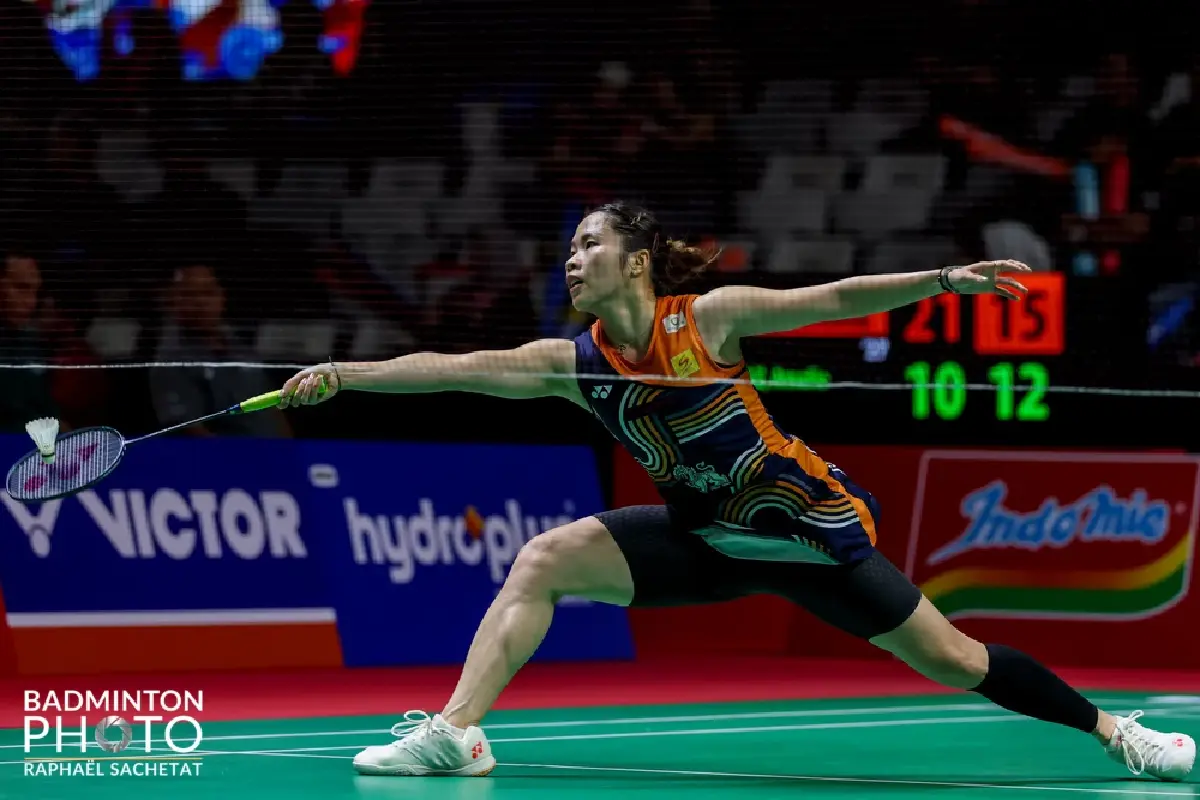 เม ศุภนิดา ลูกแบดพุ่งเข้าตา ขอรีไทร์ ส่ง เมย์ รัชนก ลิ่ว 8 คน Indonesia Masters