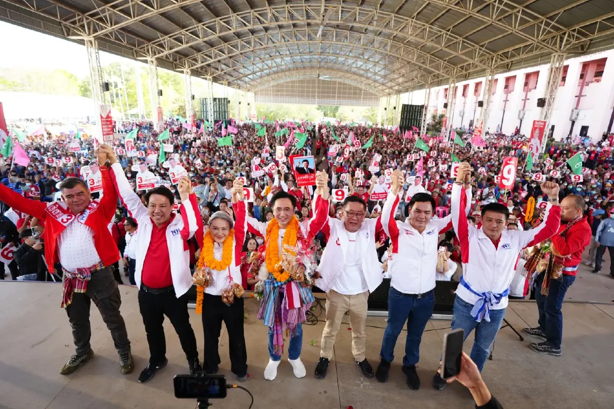 ‘ยศชนัน’ ปราศรัย ‘ชัยภูมิ’ เพื่อไทยยกจังหวัด ลั่นทุนเทาออกไป