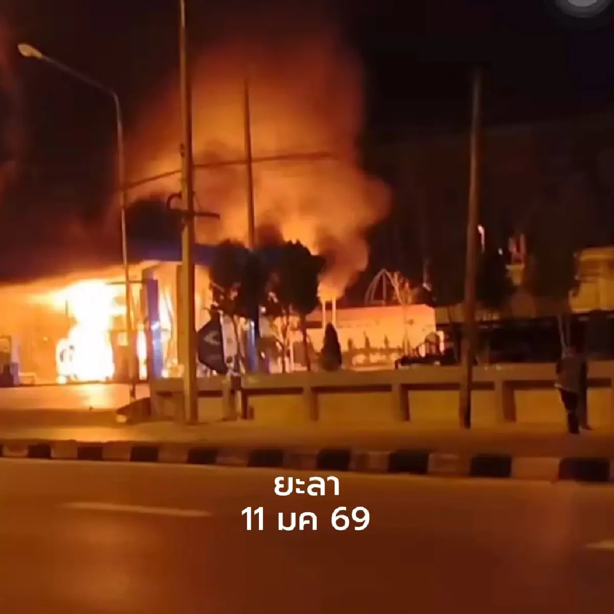 ด่วน! ใต้ป่วนหนัก คนร้ายลอบวางระเบิดปั๊มน้ำมัน 3 จังหวัดชายแดนใต้