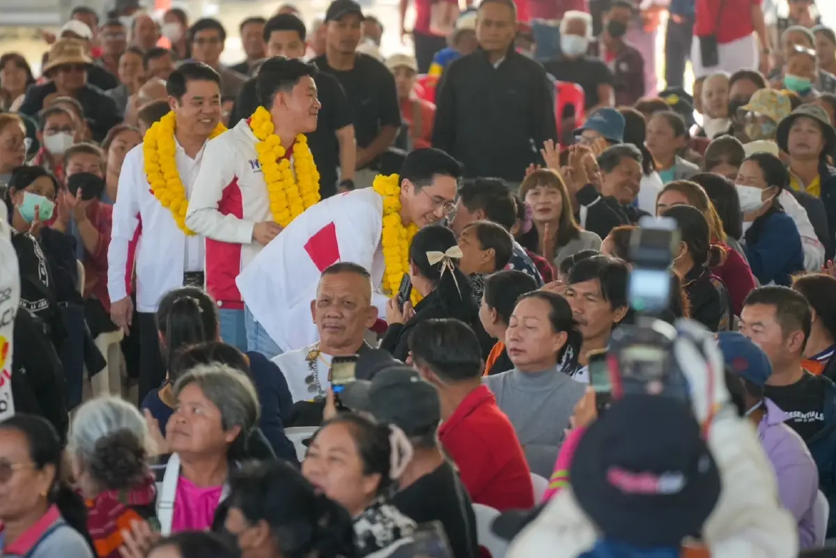 ‘ยศชนัน’ เสียใจเหตุเครนถล่มทับรถไฟ ปลุกเลือก พท.ปราบสแกมเมอร์