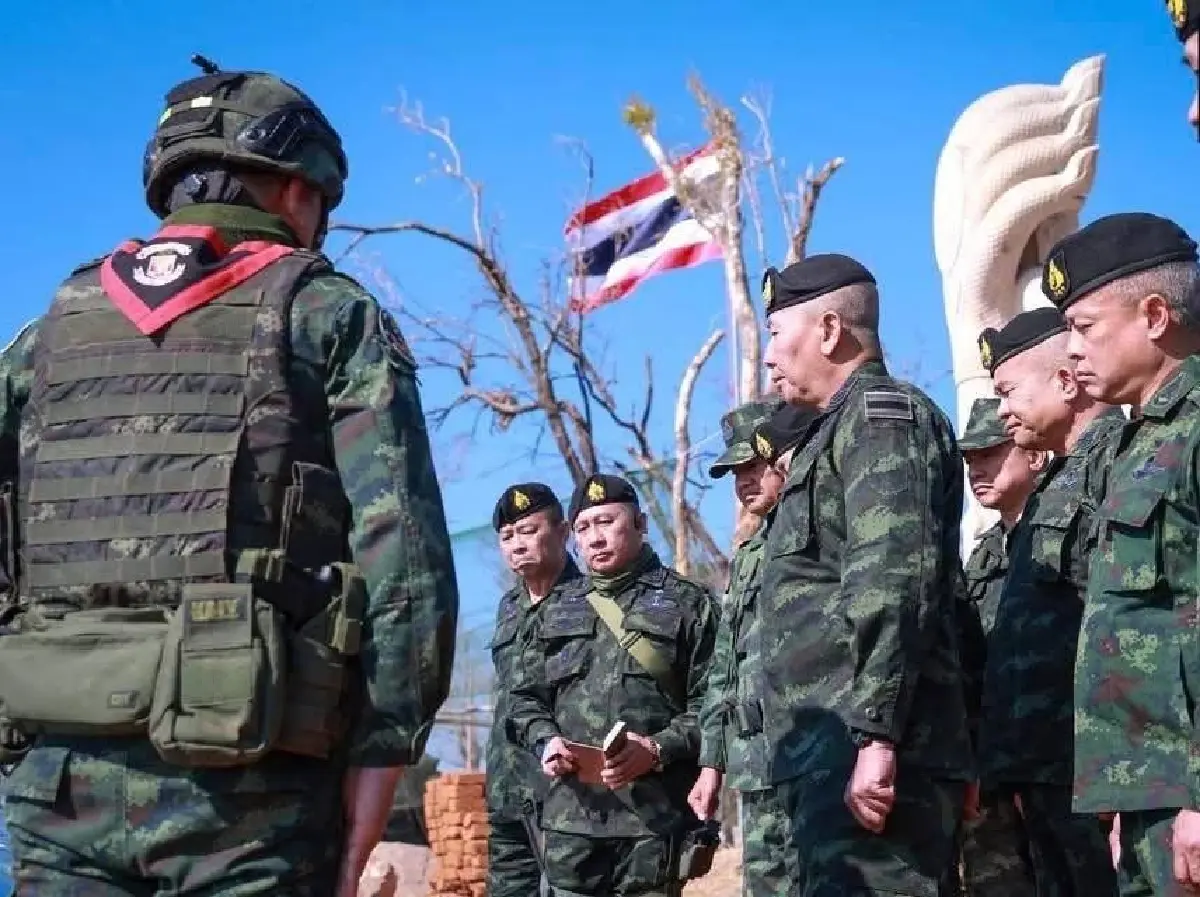 ผบ.ทบ. ลุยเนิน 225 สั่งฟื้นฟูยุทโธปกรณ์-ดูแลสวัสดิการกำลังพลเต็มที่