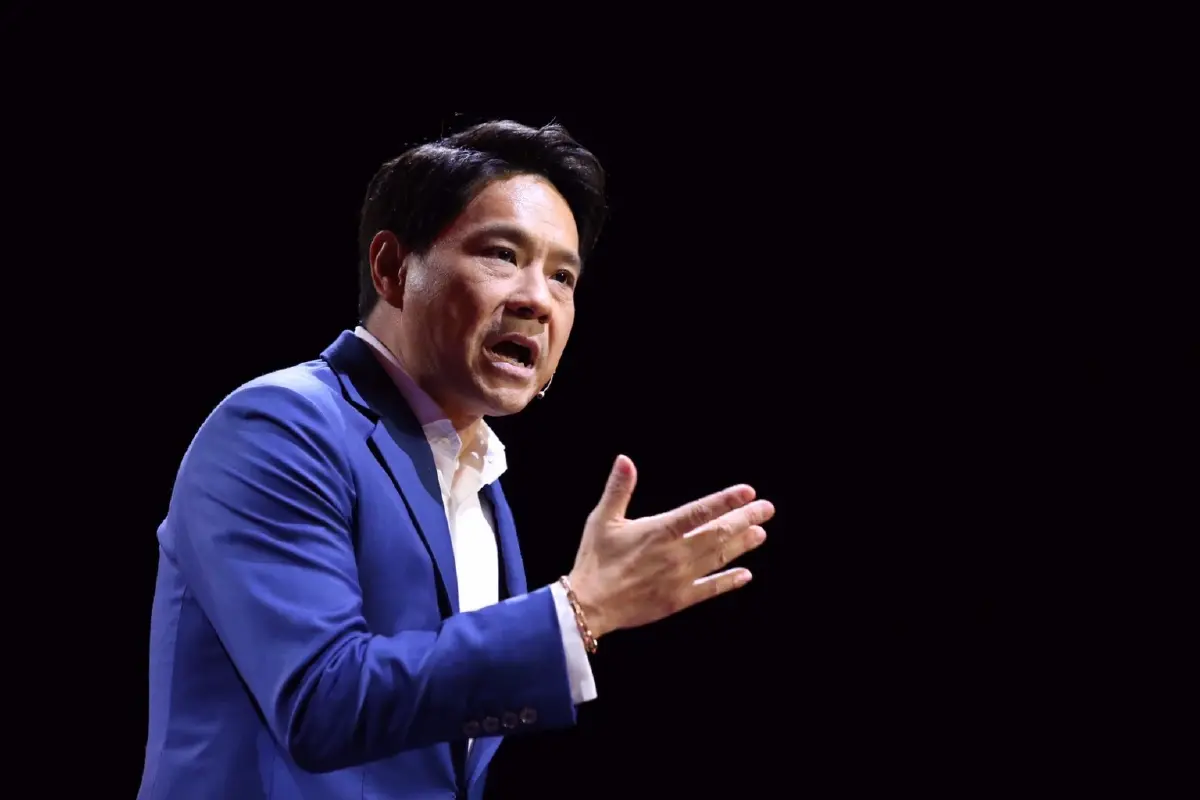 'พิจารณ์' ลุยรื้อโครงสร้าง ตร. ลั่นรัฐบาล 'นายกฯเท้ง' ต้องไร้ตั๋ว