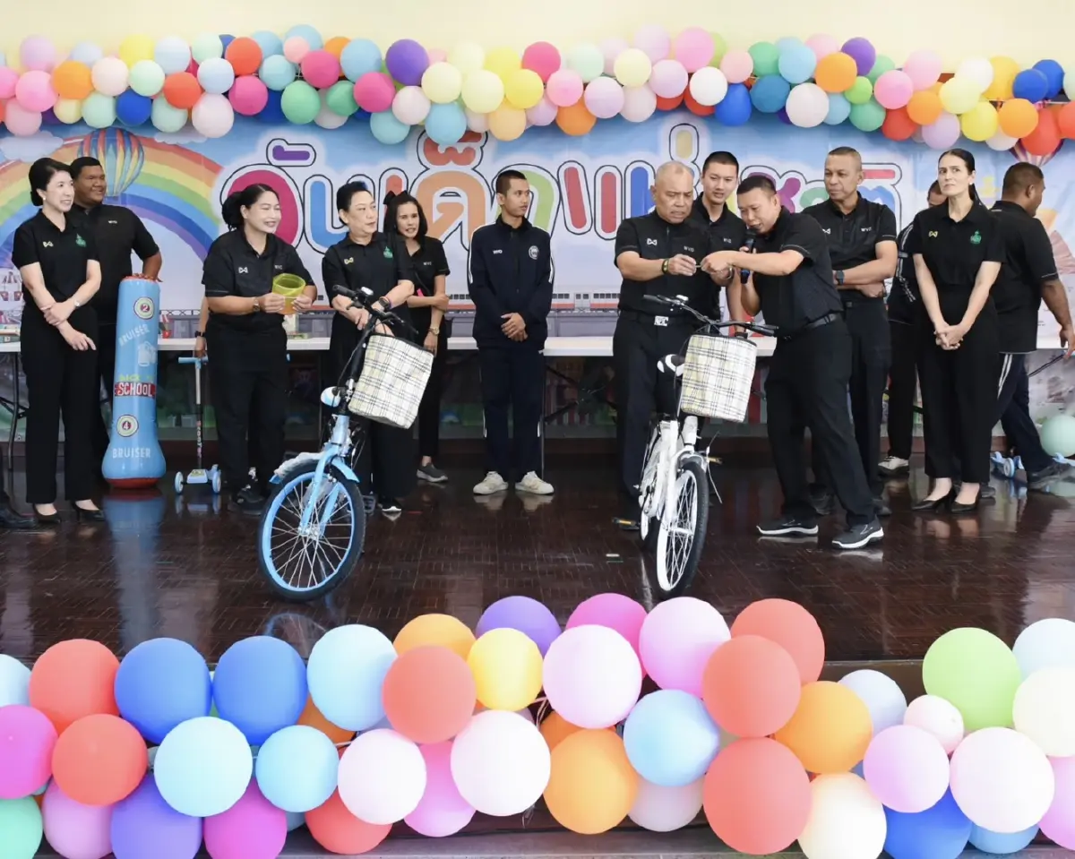 ผอ.อผศ. ควง นายกสมาคมฯ เปิดงานวันเด็ก สร้างรอยยิ้ม–ปลูกพลังเยาวชน