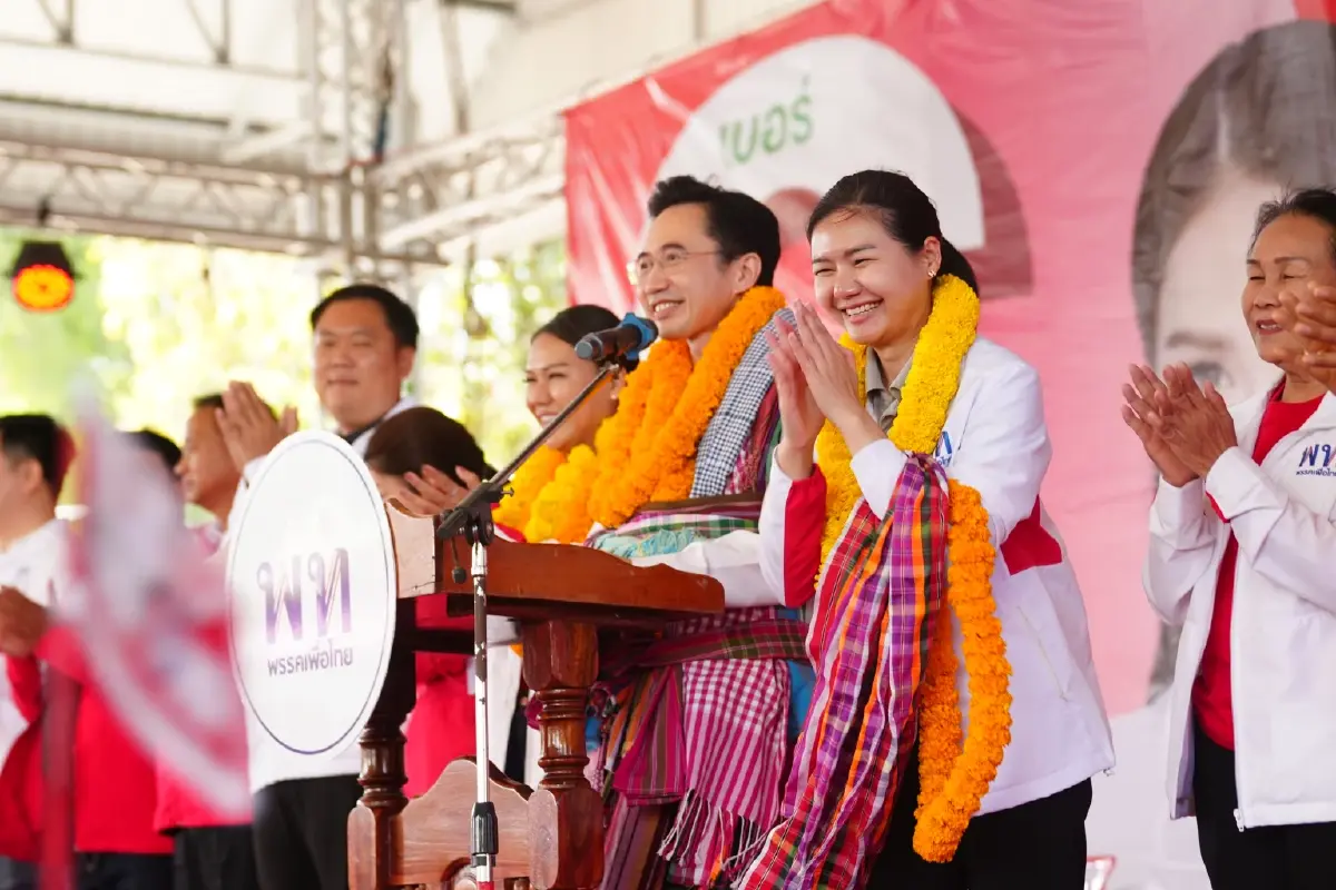 ‘ยศชนัน’ ปราศรัยร้อยเอ็ด ชูแจกเงินล้านวันละ 9 คน จัดระบบภาษี